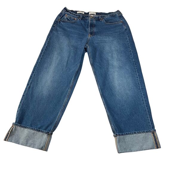 Universal Thread Mid Rise 90s Baggy Jeans Size 14R Casual Minimalist Y2K Trendy - Picture 1 of 11